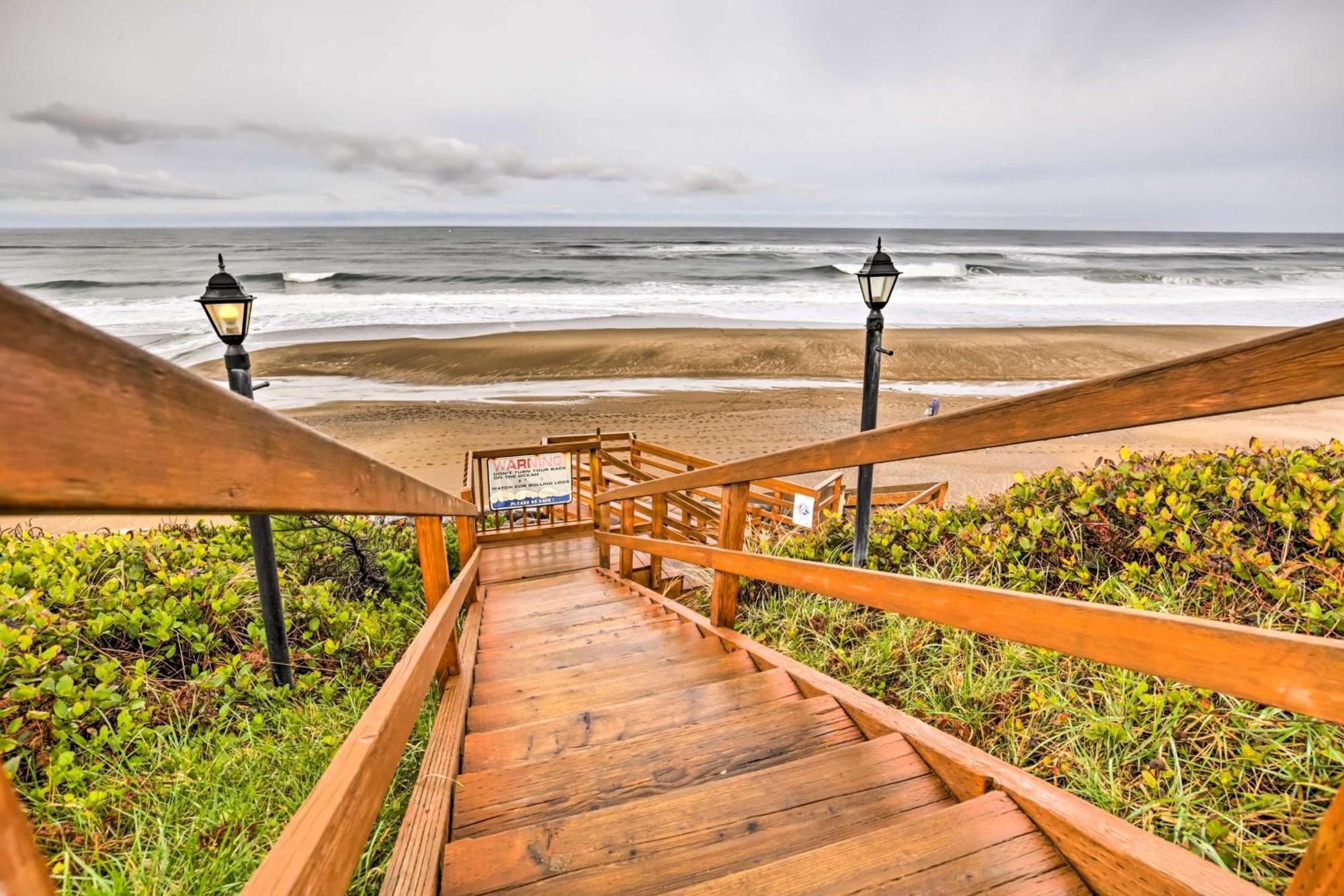 Beachfront Lincoln City Condo-Patio And Pool Access! 外观 照片